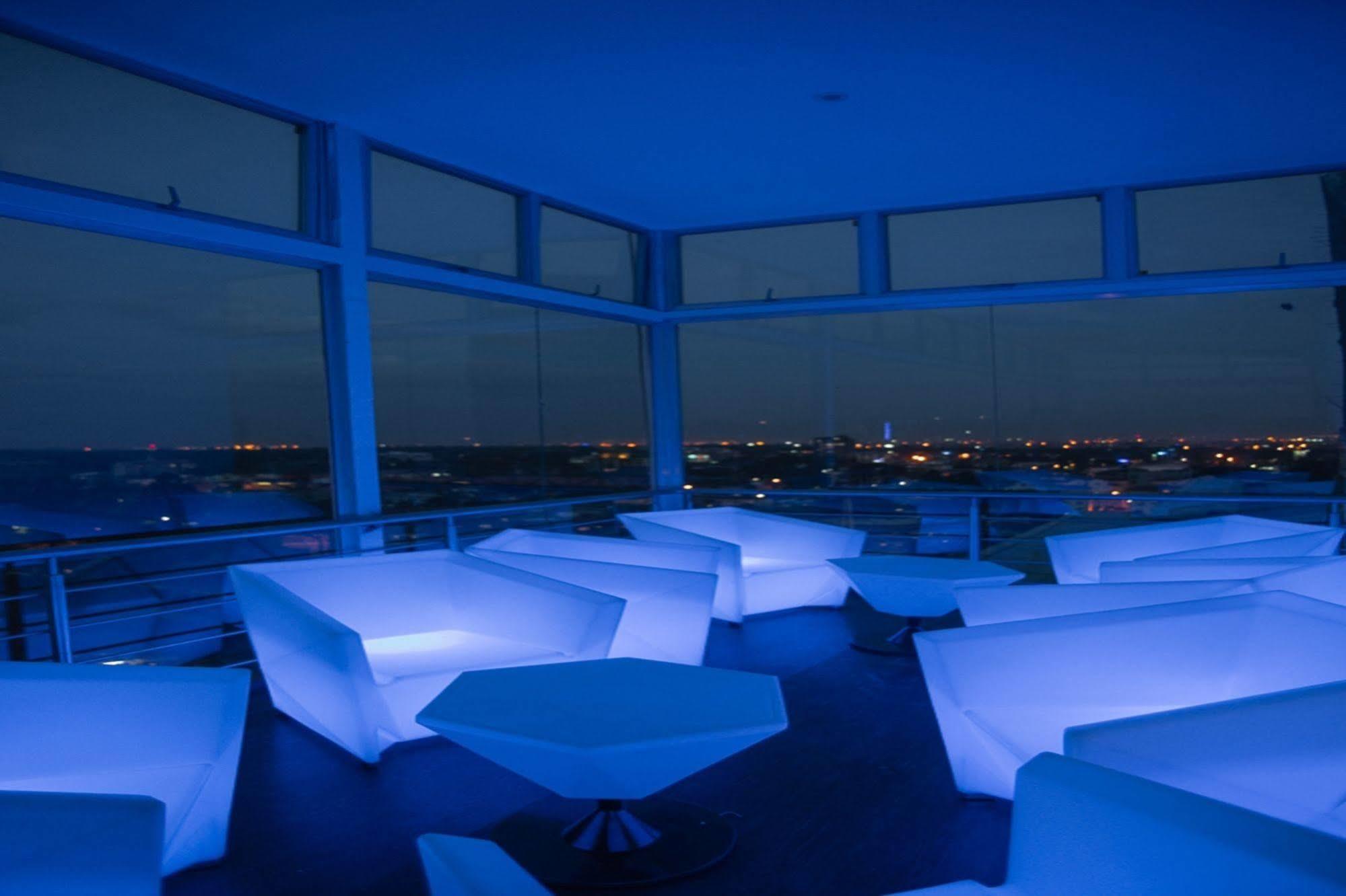 Diamond Plaza Aparthotel